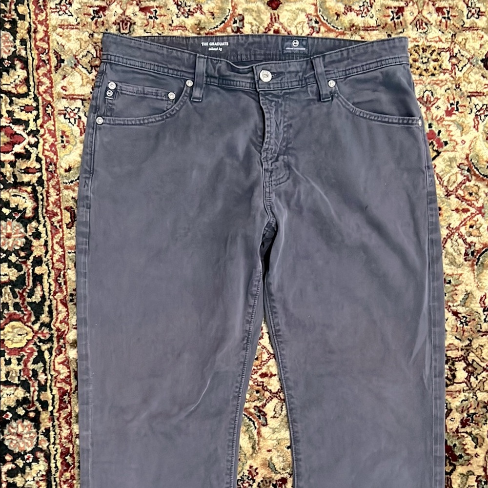 AG Adriano Goldschmied Graduate Tailored Leg Jean Size 33 X 32